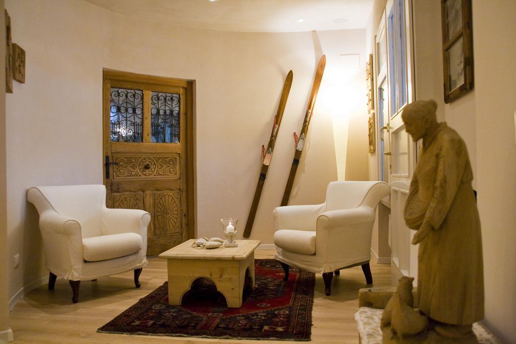 Hotel La Villa Bagian luar foto