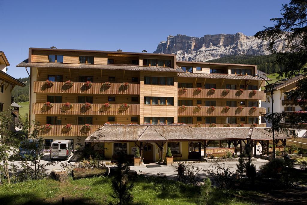 Hotel La Villa Bagian luar foto