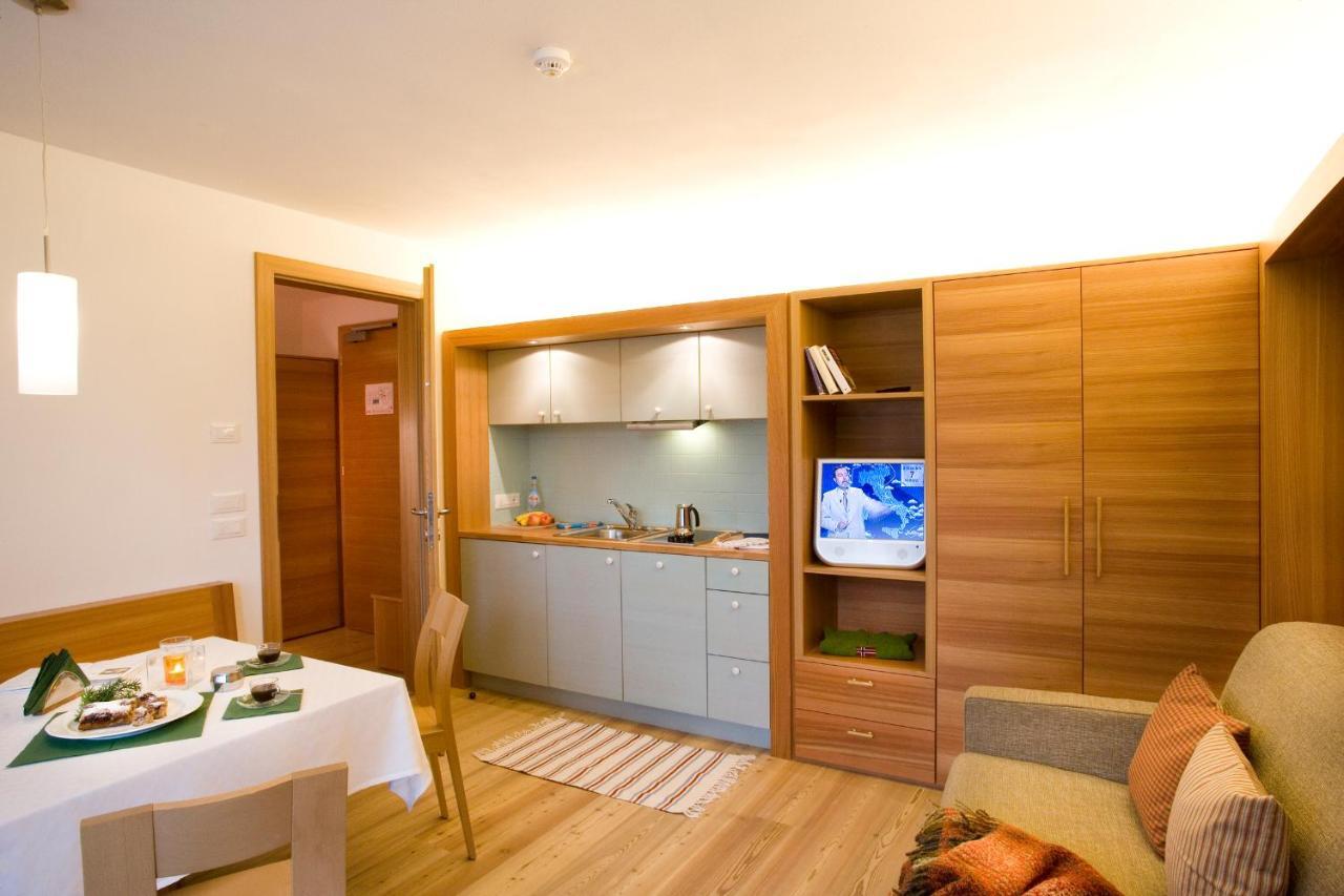 Hotel La Villa Bagian luar foto